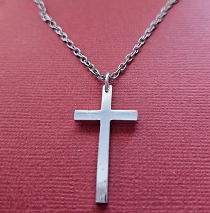 Cross Necklace Silver Plated Pendant and Silver Plated 60Cm Chain Religious